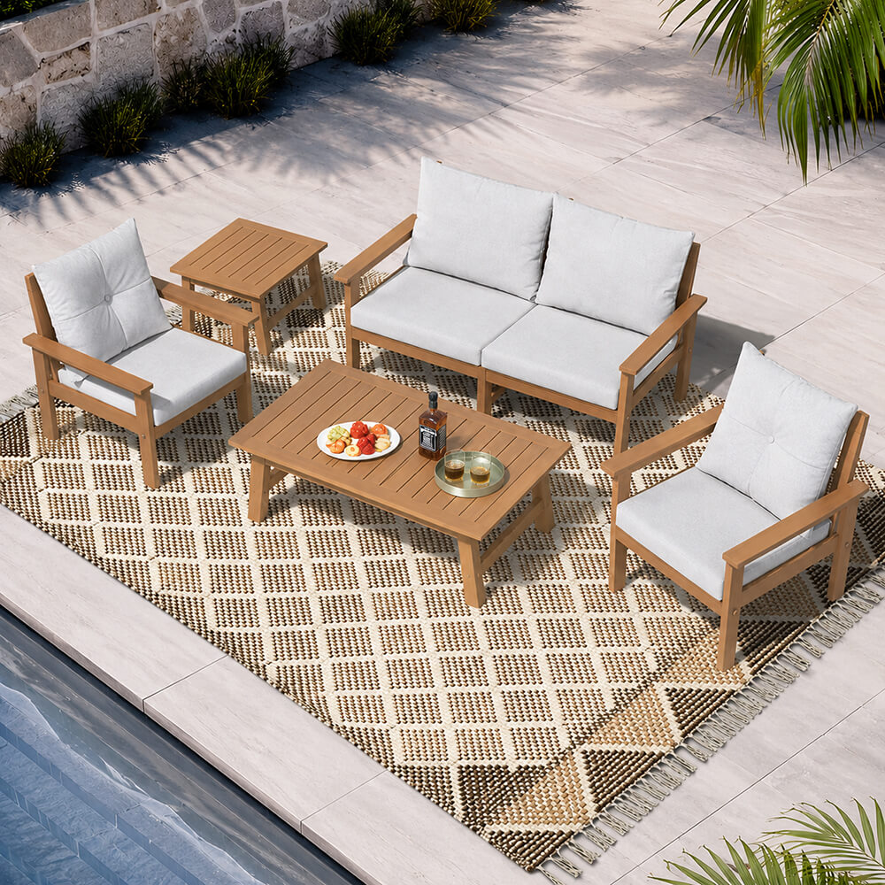 Four-seater outdoor sofa